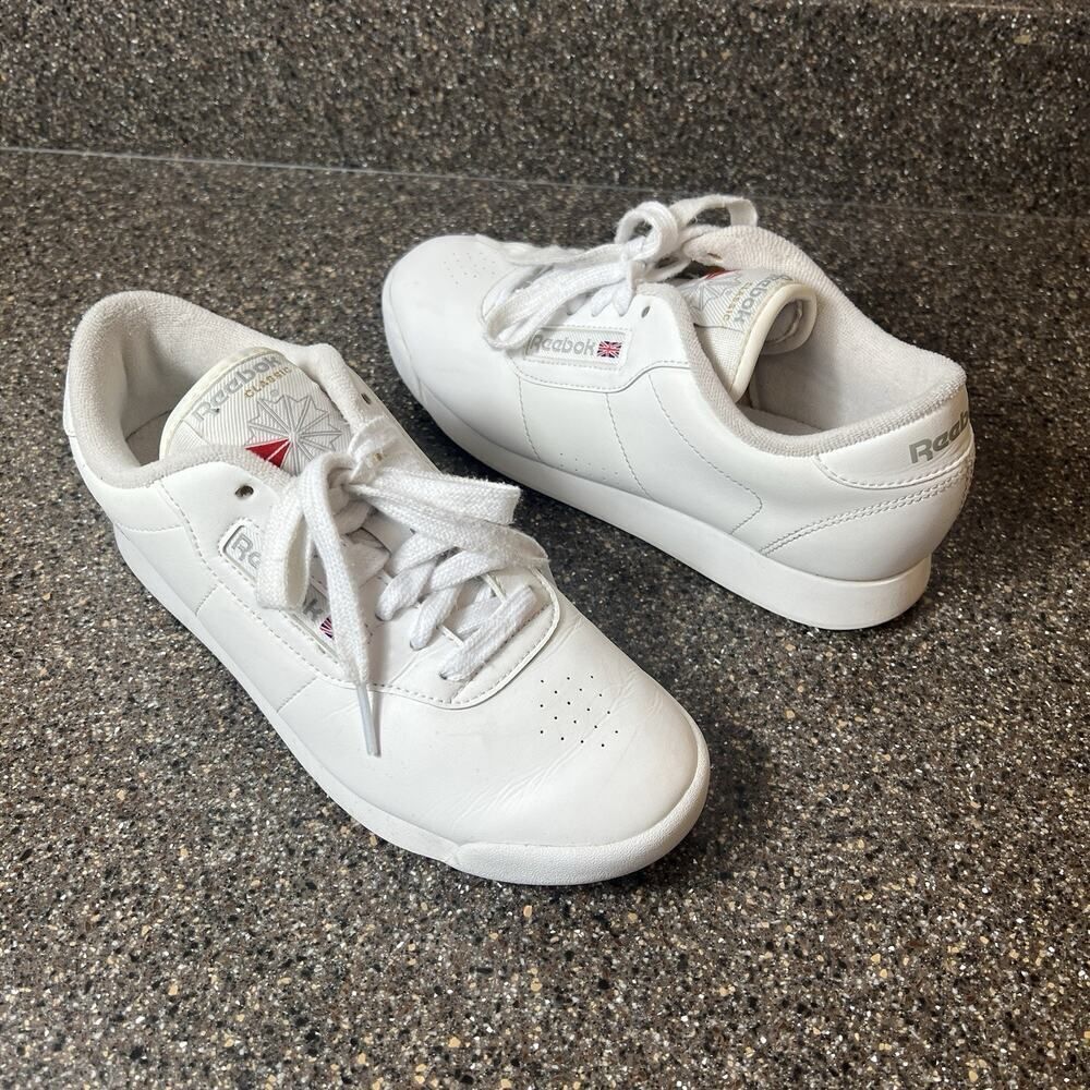 Reebok Classics Lace Up Sneaker Princess White Leather Women Size 7 Low Top Shoe